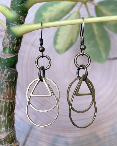 free movement 3 shape earrings